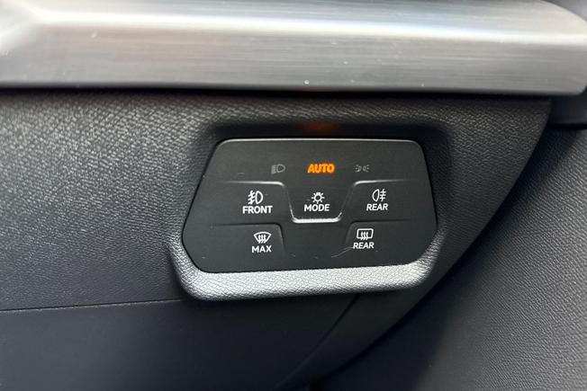 SEAT Leon Photo 32