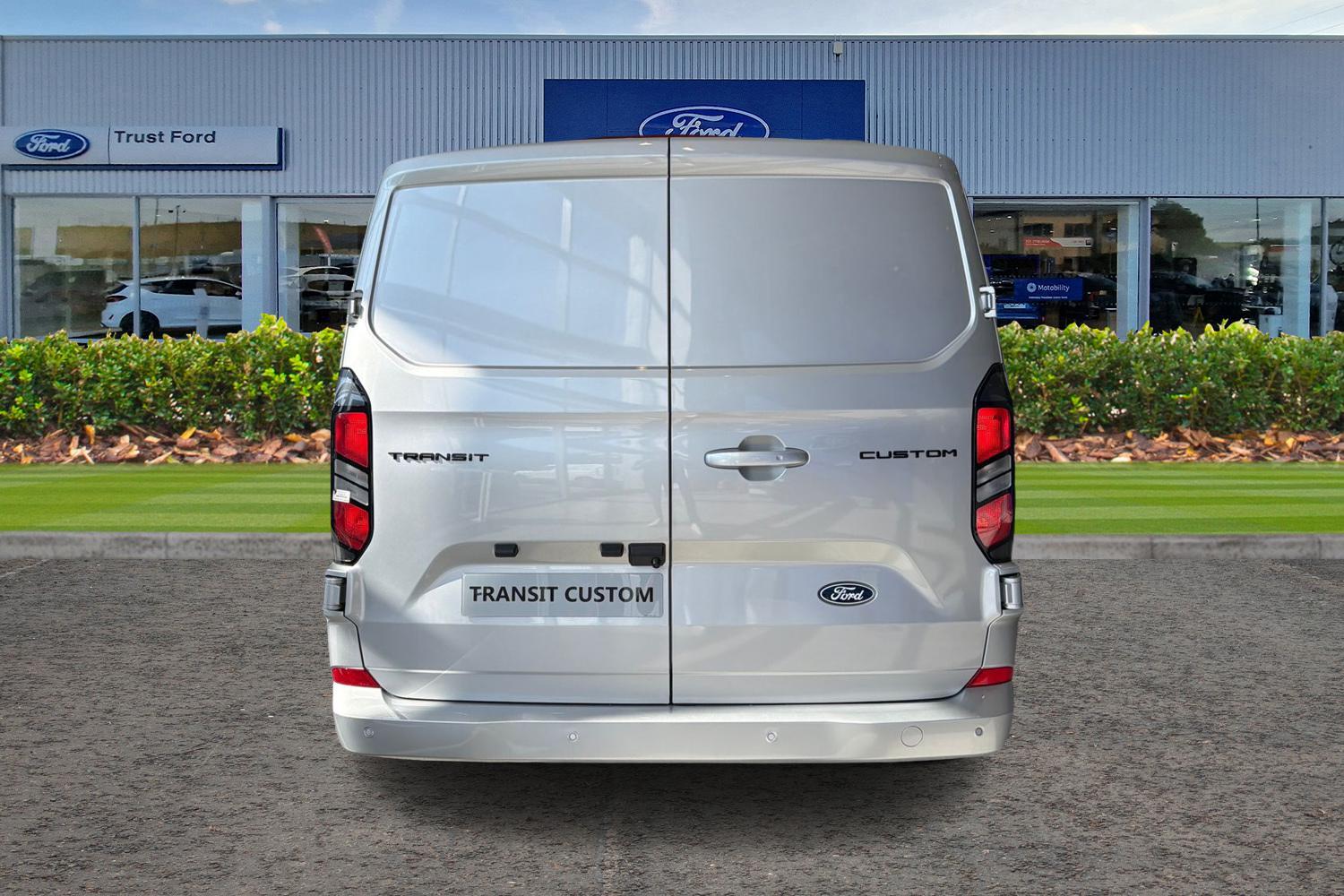Ford TRANSIT CUSTOM Photo 12