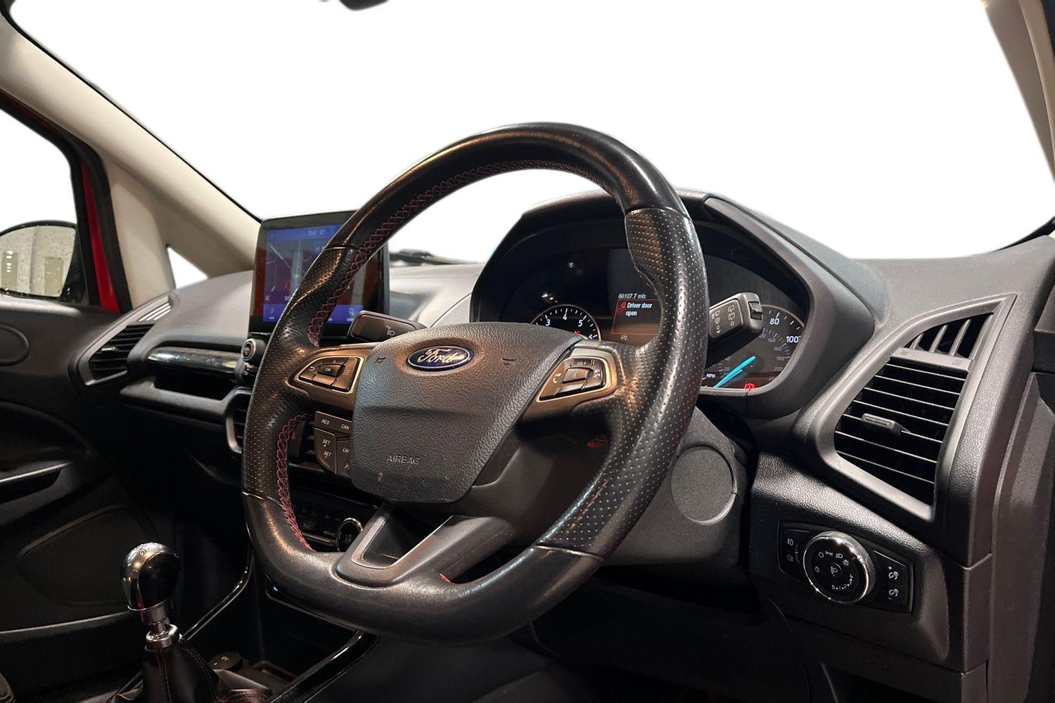 Ford ECOSPORT Photo 8