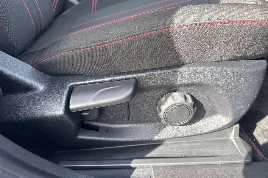 Ford PUMA Photo autoimg-958aa41116c017d1c727da6c149ba9ed1005cbe2.jpg