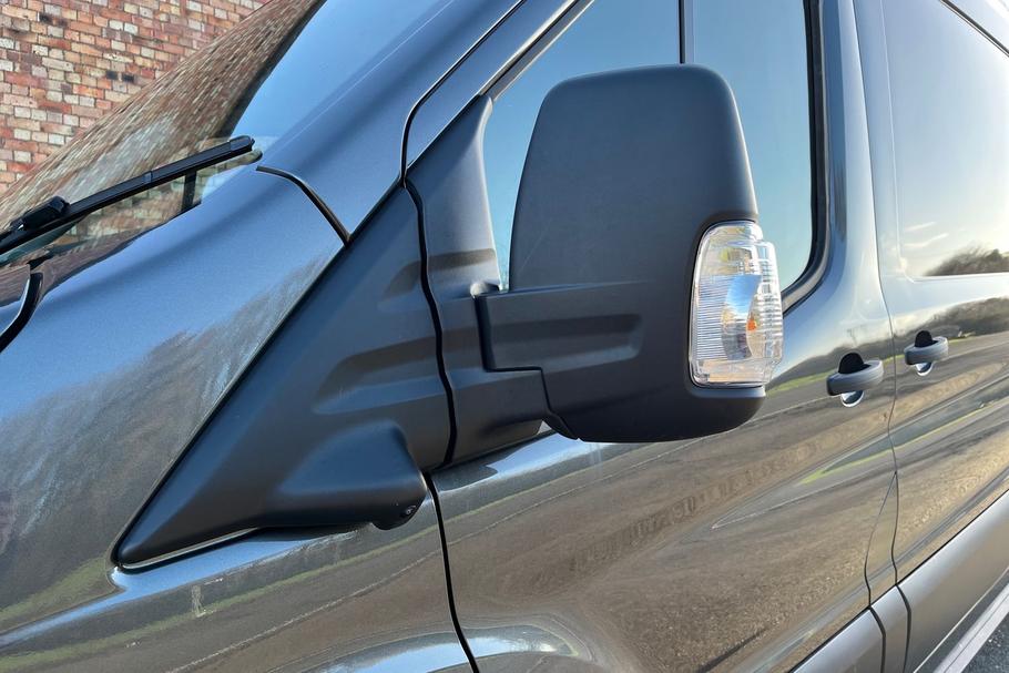 Used Ford TRANSIT 18