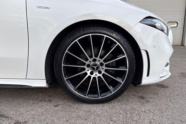 MERCEDES-BENZ A Class Photo 5