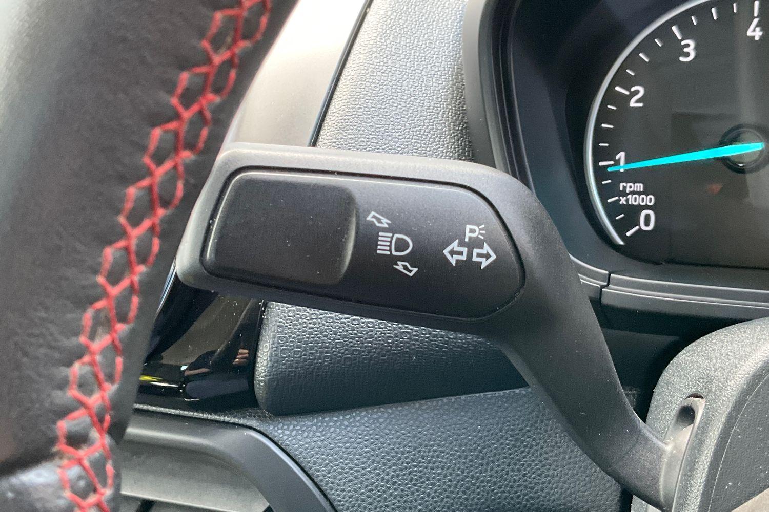 Ford ECOSPORT Photo 13