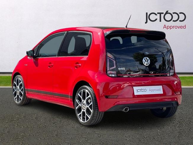 VOLKSWAGEN UP Photo 3