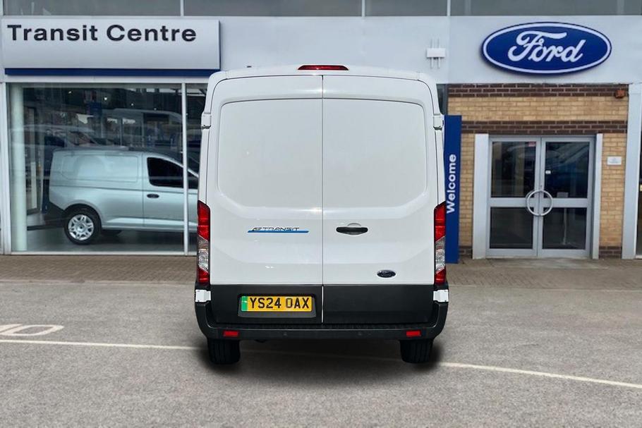 Used Ford E-TRANSIT YS24OAX 13