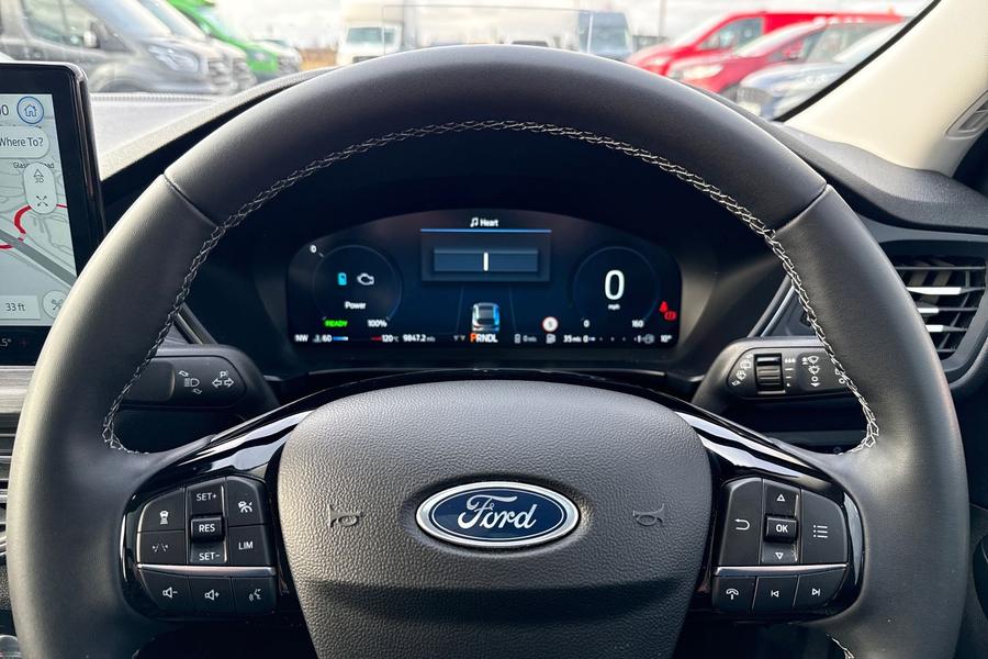 Ford KUGA Photo autoimg-9593c8974a3b74cb987751983b20f895a65ba1ce.jpg