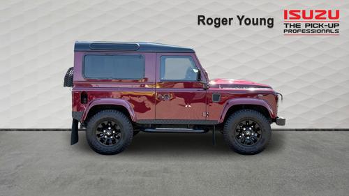 Land Rover Defender Photo autoimg-9594a00fa9b53979d0b0b6f0b54d9ecab6813e10.jpg