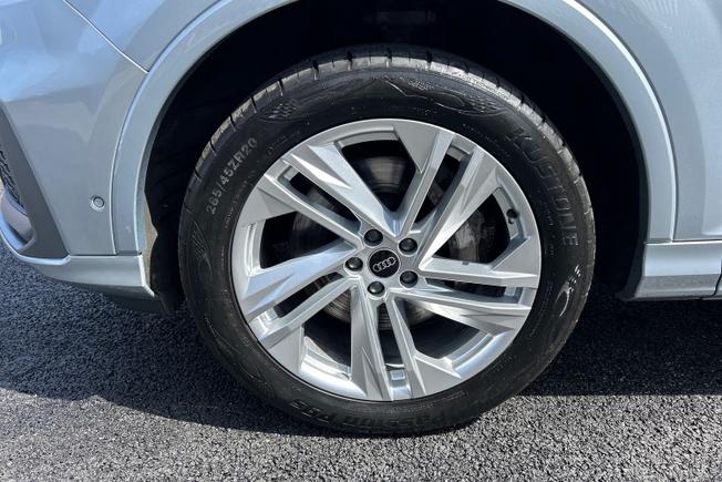 Audi Q7 Photo 26