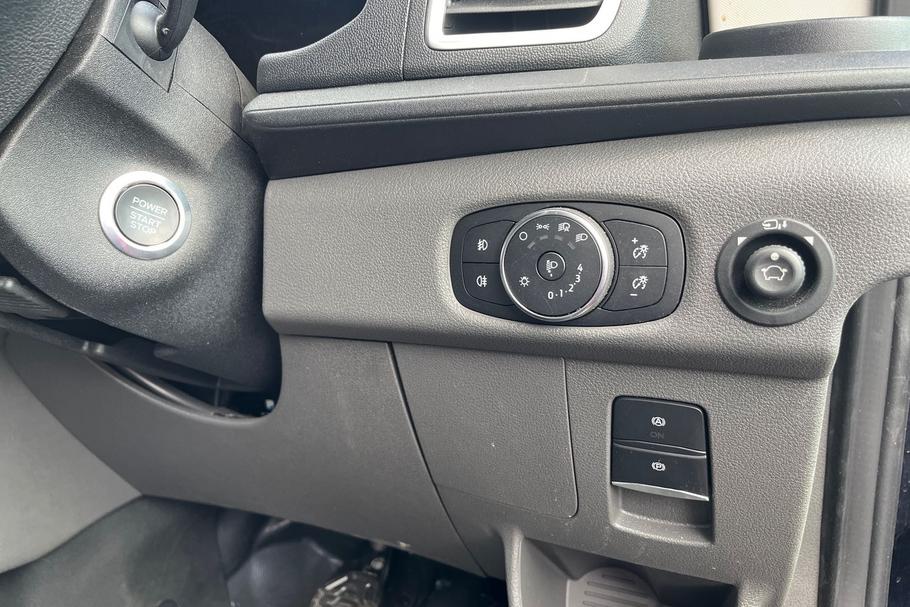 Used Ford TRANSIT WN75CEJ 30