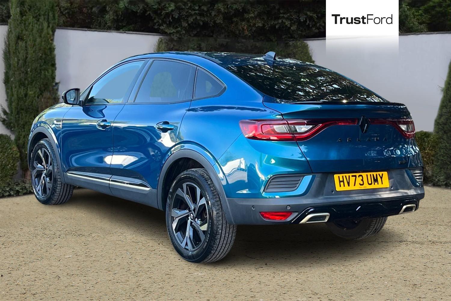 Renault ARKANA Photo 1