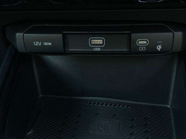 KIA Niro Photo 43