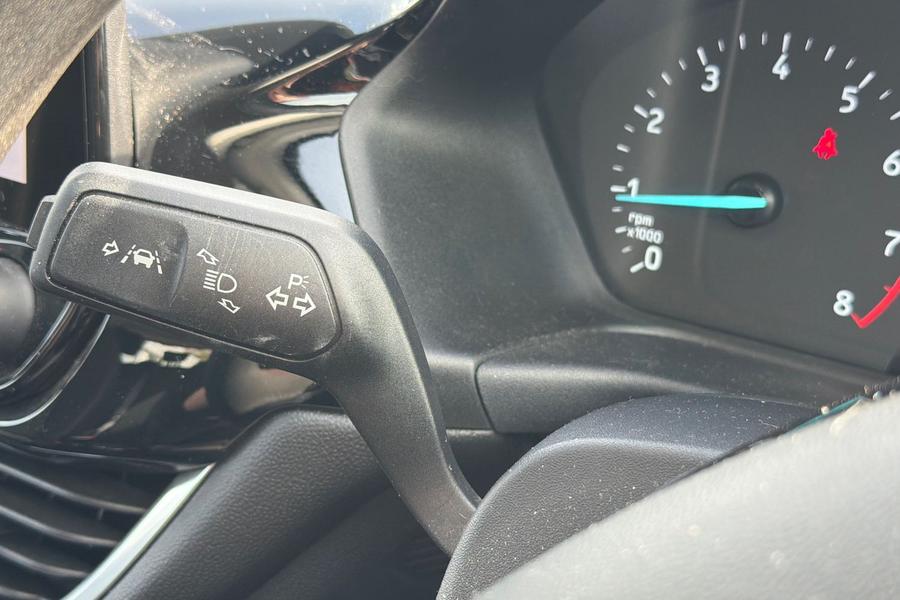 Ford FIESTA Photo autoimg-959fce60c90cf28a96d2de53de5373f43deadc65.jpg