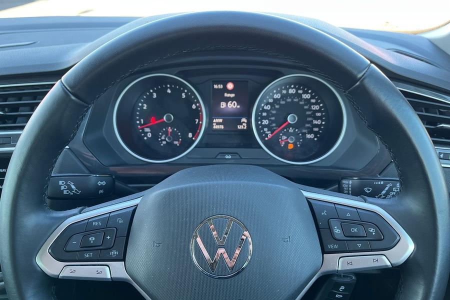 Volkswagen TIGUAN Photo autoimg-95a2e40aad8160469f2a29149d1f6c10d2e20ae1.jpg