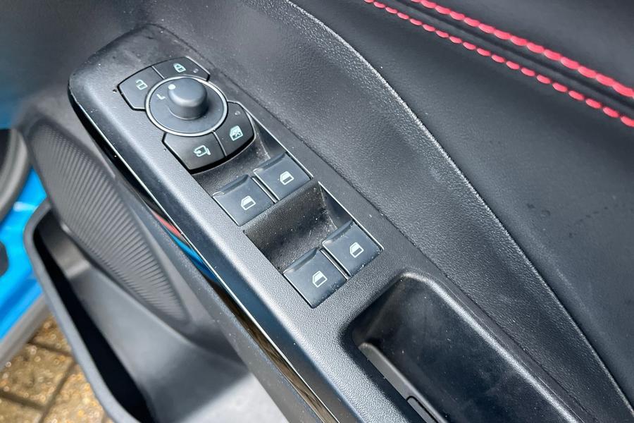 Ford Puma Photo autoimg-95a8436f6abe155c16332dc83042102763ffac4c.jpg