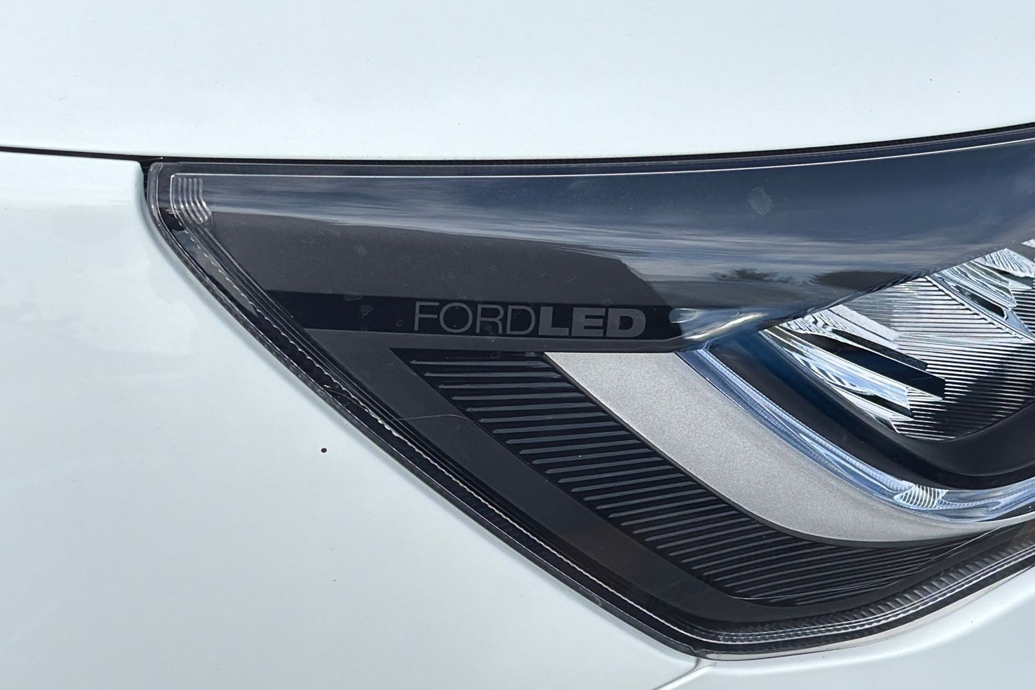 Ford FOCUS Photo 28