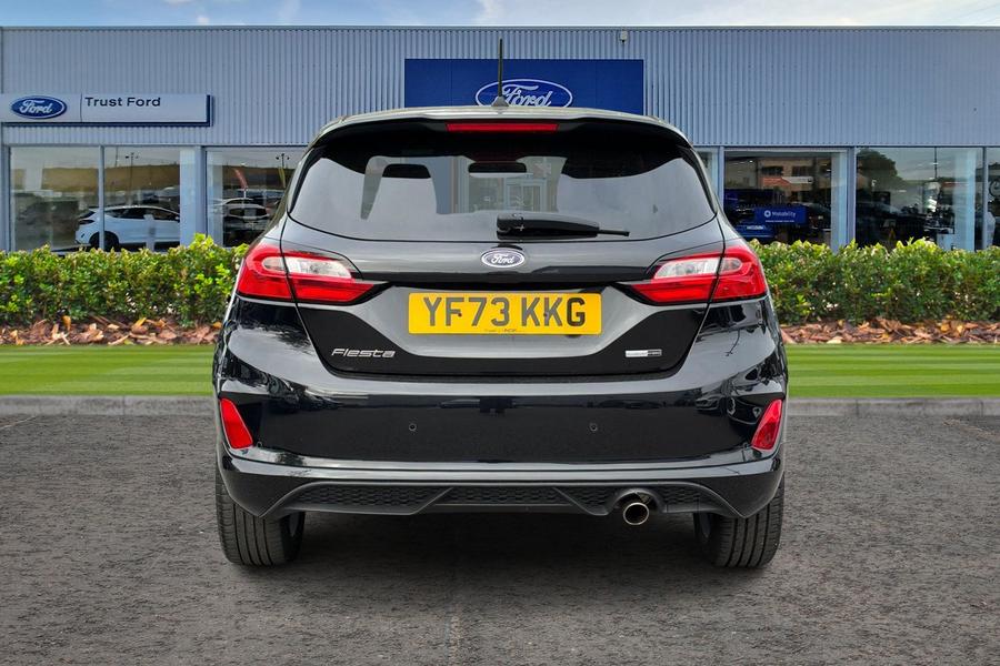 Ford FIESTA Photo autoimg-95addeafd4d9f5fd428078643000d0de25feba97.jpg