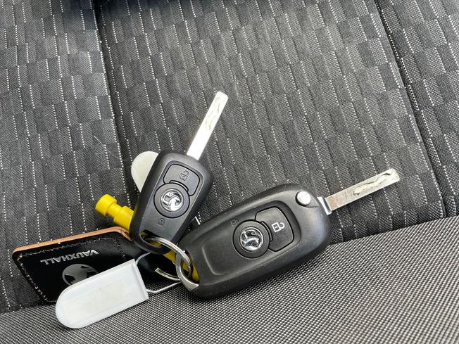 VAUXHALL Astra Photo 53