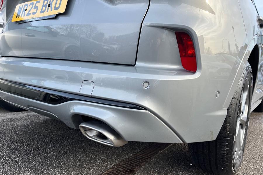 Ford KUGA Photo autoimg-95b2dbb7f44c1f305c90c646ede6f8a1d60476e8.jpg