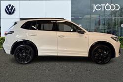 VOLKSWAGEN Tiguan Photo 4