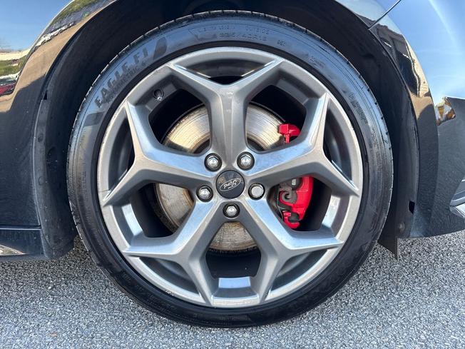 FORD Focus Photo 5