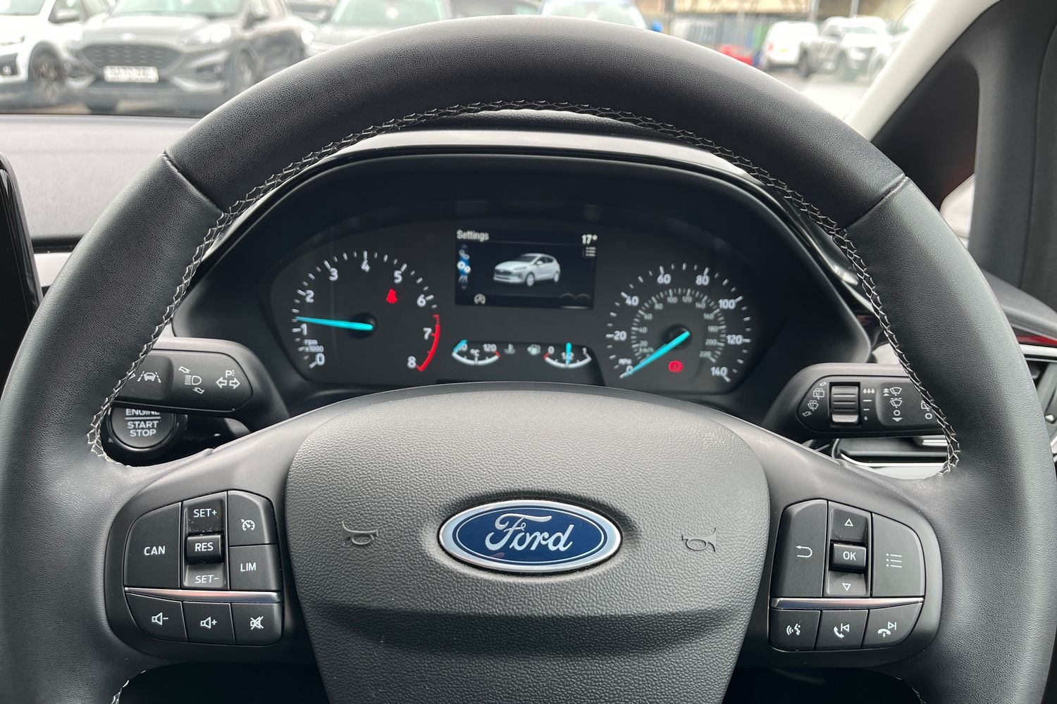 Ford Fiesta Photo 11