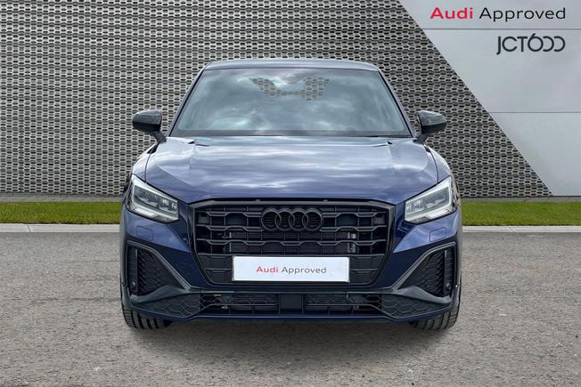 AUDI Q2 Photo 8
