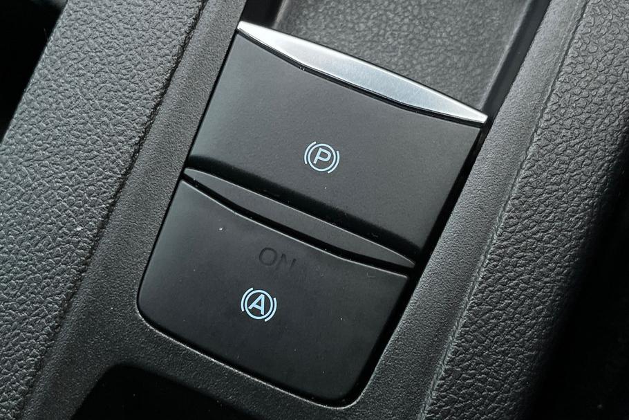 Used Ford FOCUS ET72VAH 37