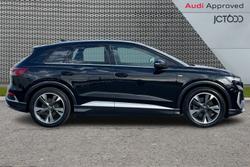 AUDI Q4 E-Tron Photo 4
