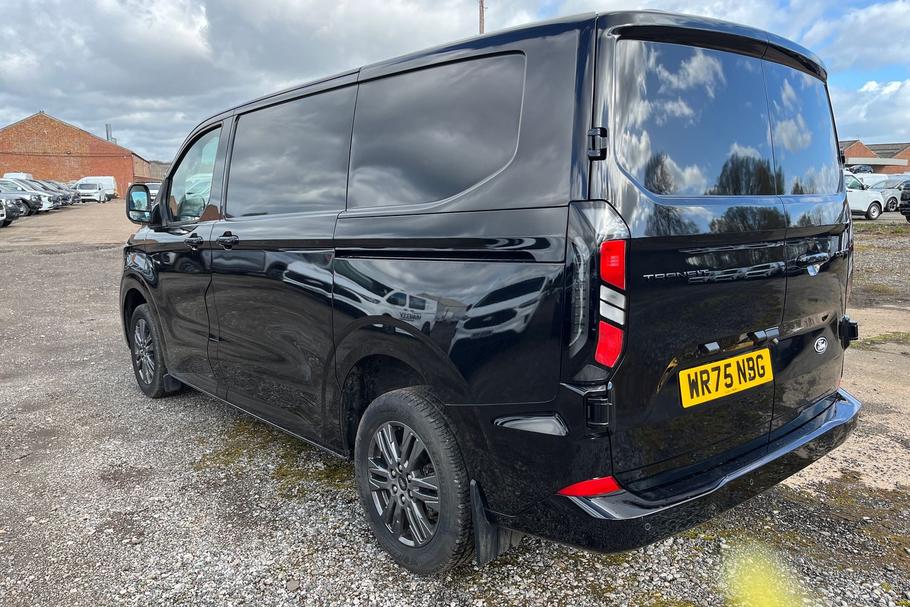 Used Ford TRANSIT CUSTOM WR75NBG 24