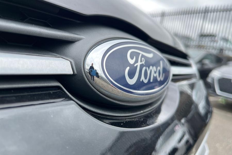 Ford ECOSPORT Photo autoimg-95bd154cac98dfefe252709e4fd8f54920a2c44c.jpg