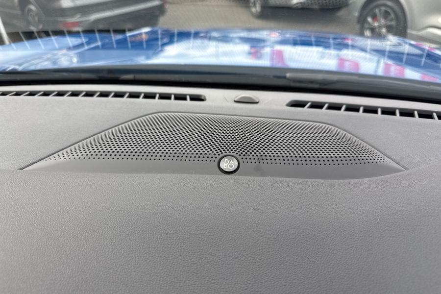 Ford KUGA Photo autoimg-95beee608080a04f733354866e3283f675b2da7b.jpg