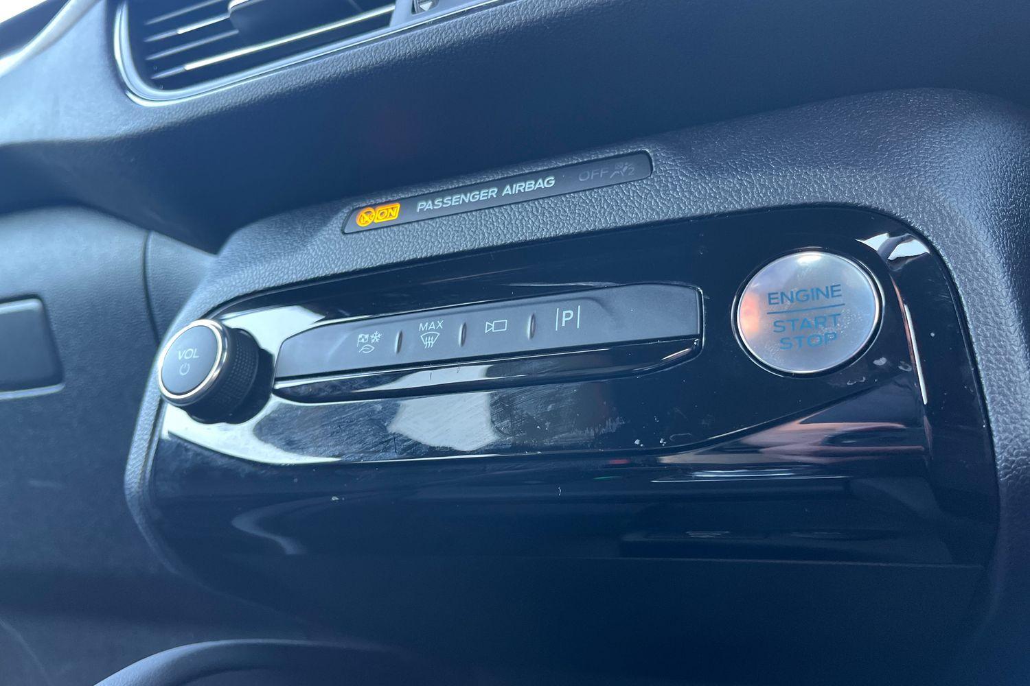 Ford KUGA Photo 21