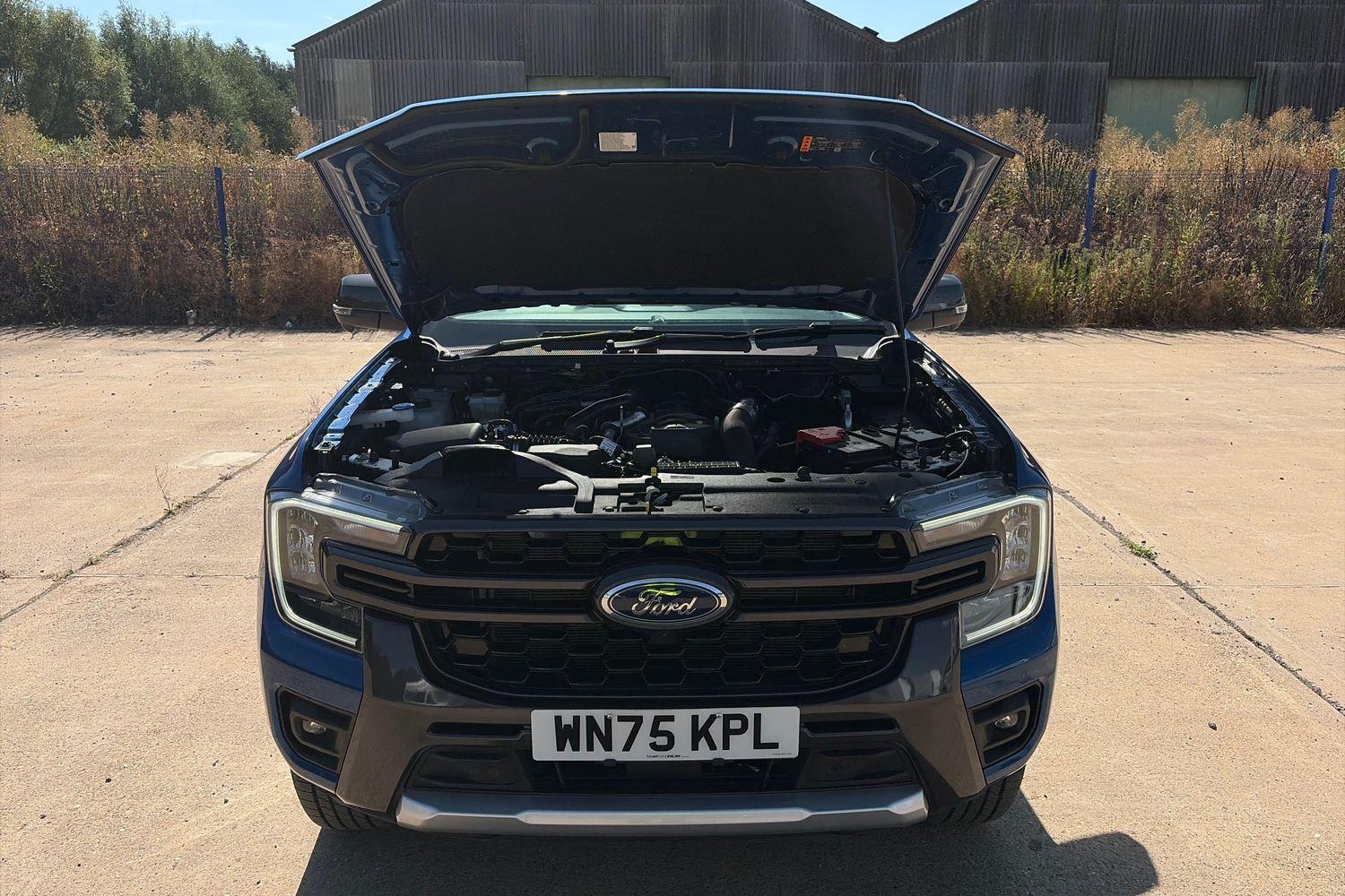 Ford RANGER Photo 40