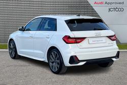 Audi A1 Photo 3