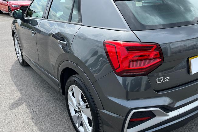 AUDI Q2 Photo 25