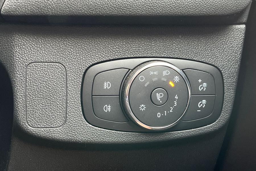 Ford Focus Photo autoimg-95c7eb22e7c820df845935506131708c8b249a21.jpg