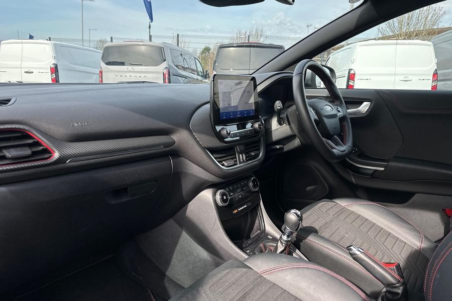 Ford PUMA Photo autoimg-95c9bf4c571fc4f81da9118f905c6ebfaf557805.jpg