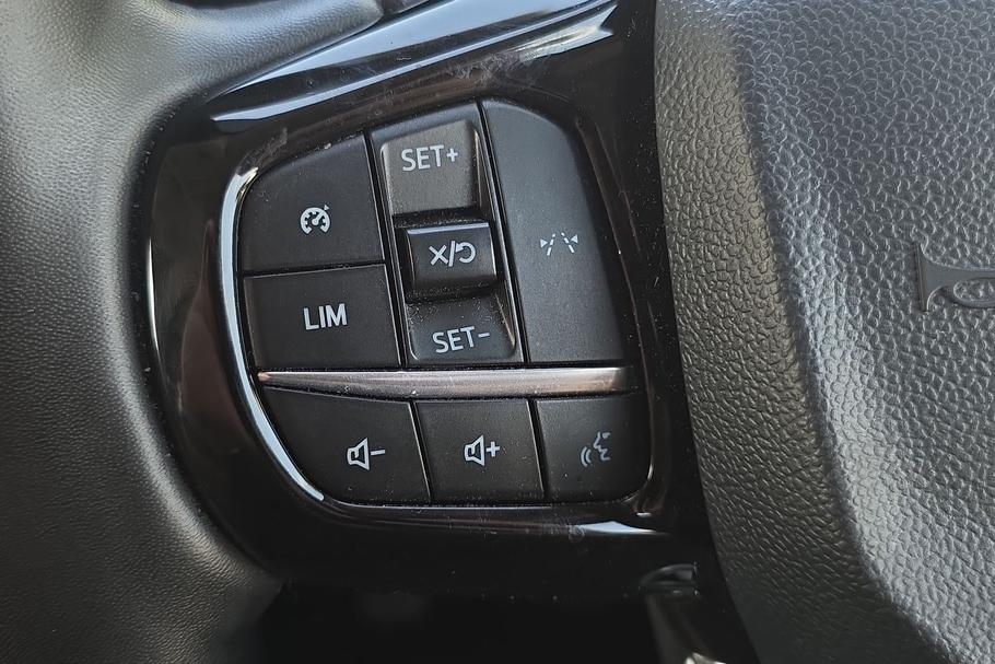 Used Ford Transit Custom LB24VNP 29