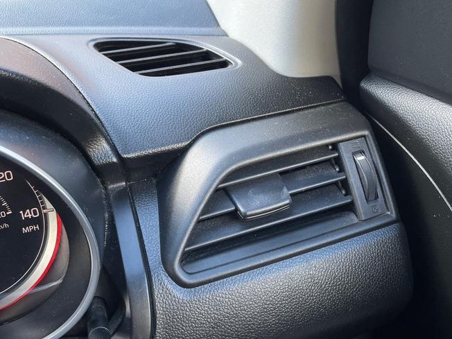 SUZUKI Swift Photo 36
