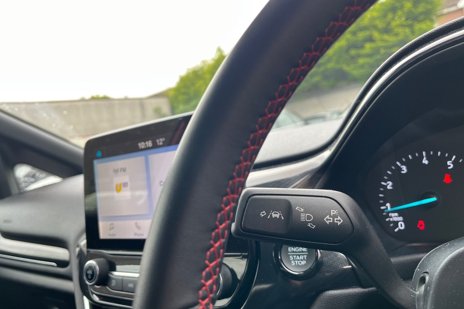 Ford FIESTA Photo 13