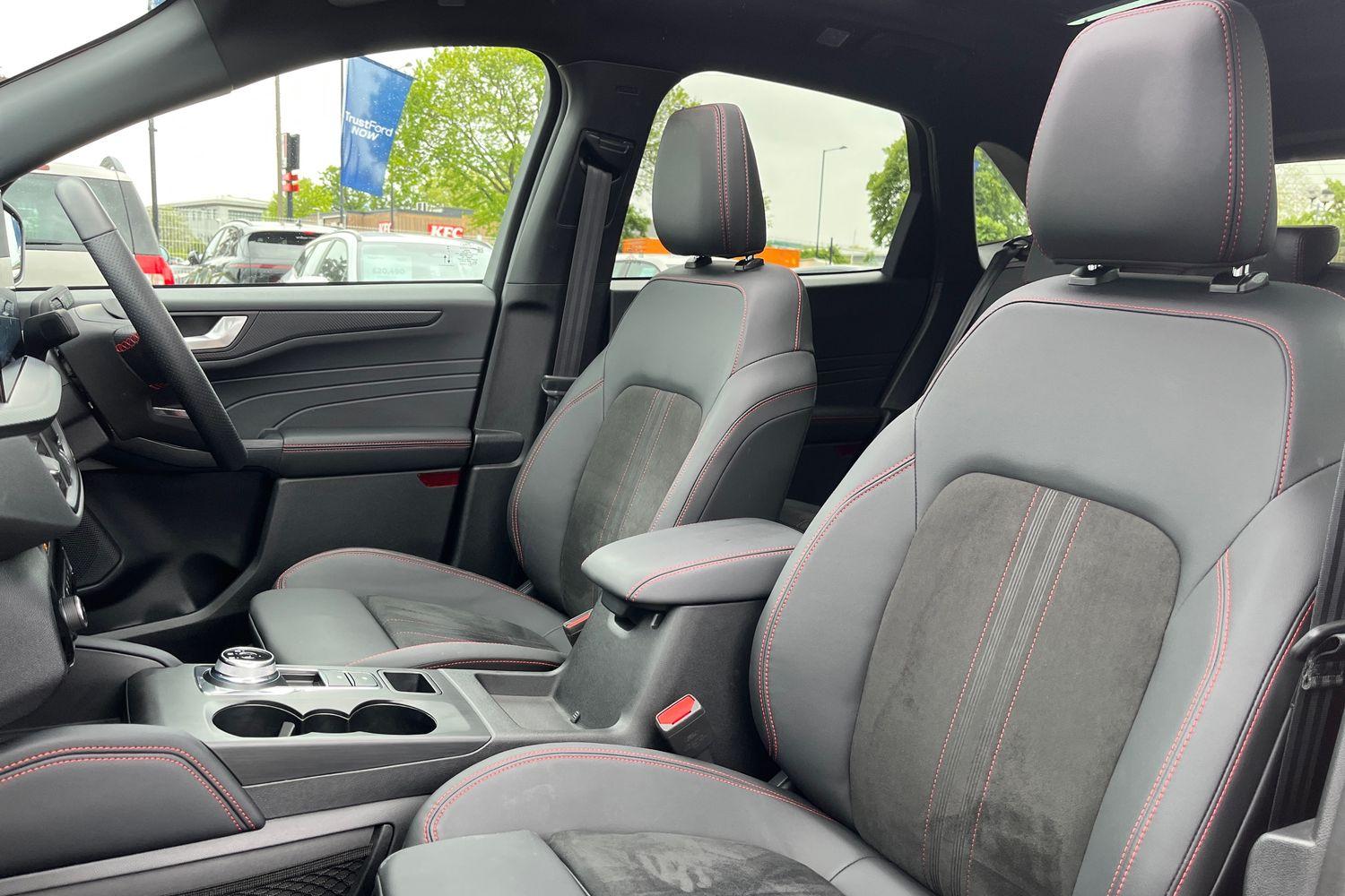 Ford Kuga Photo 18