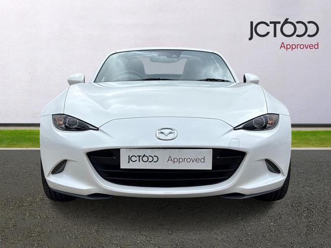 MAZDA MX-5 Photo 8