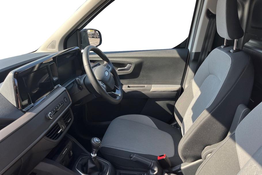 Used Ford Transit Courier 9