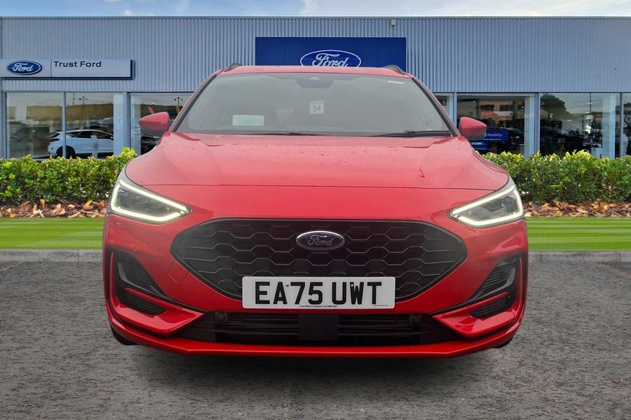 Ford FOCUS Photo autoimg-95e49d62076cbe0d77ecbabd3eeec6cff866e969.jpg