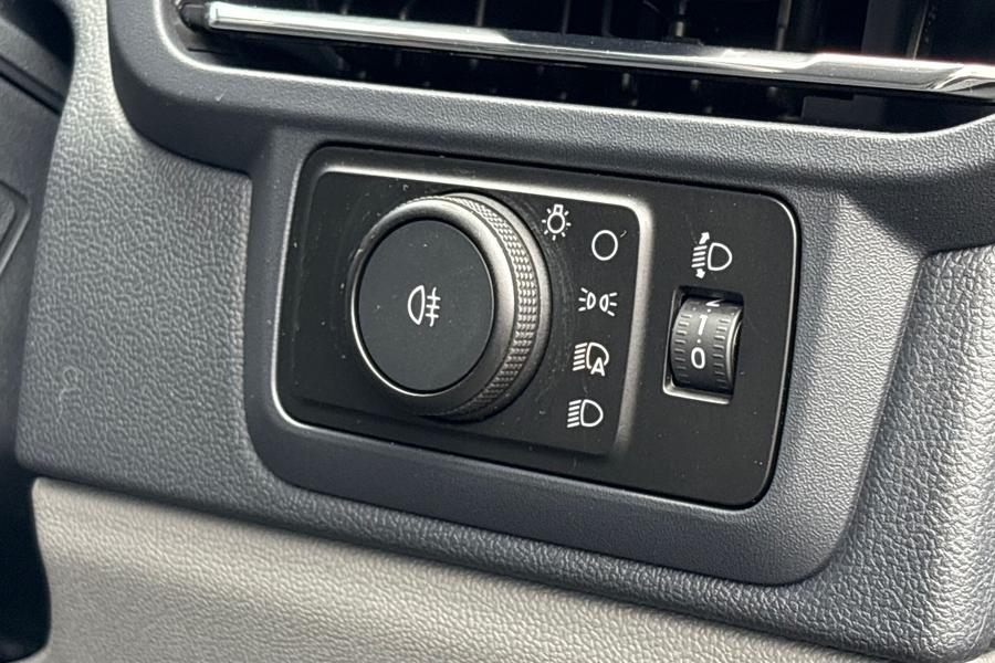 Ford Transit Custom Photo autoimg-95e4b79d5531f73b36ab927fe6455dffc6c89fa3.jpg