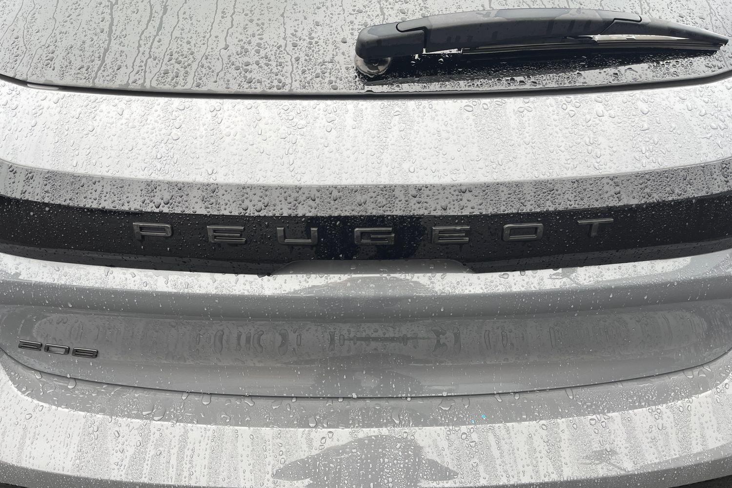 Peugeot 208 Photo 27