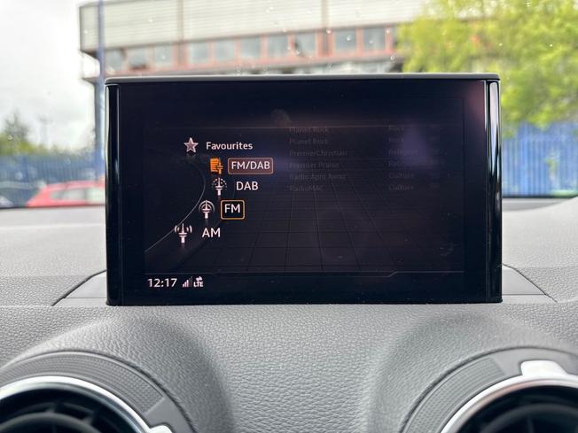 AUDI Q2 Photo 35
