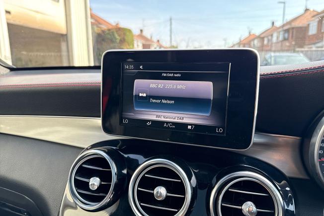 MERCEDES-BENZ Glc Photo 13