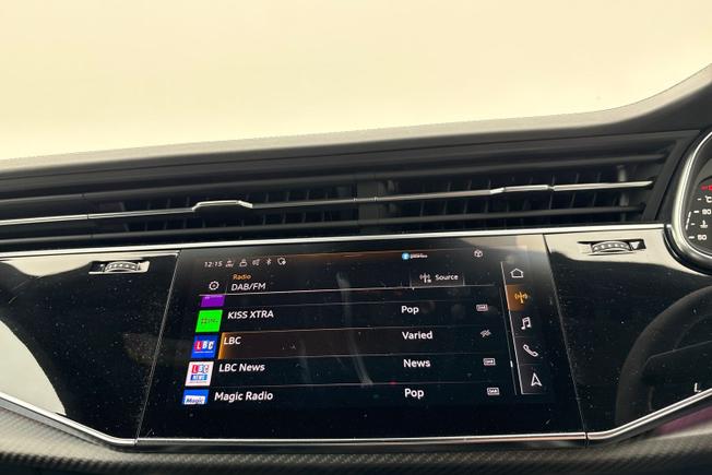 Audi Rsq8 Photo 13