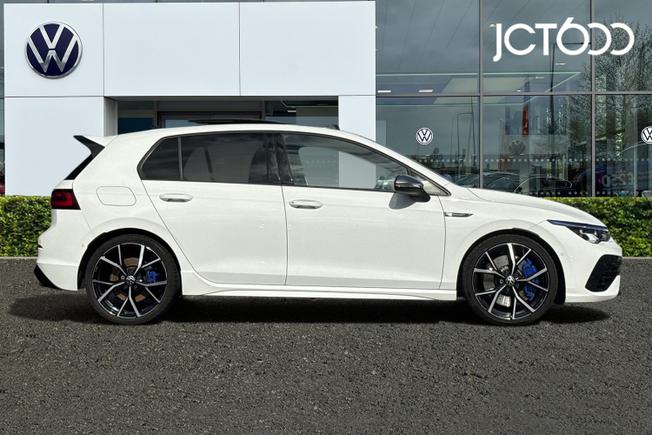 VOLKSWAGEN Golf Photo 4